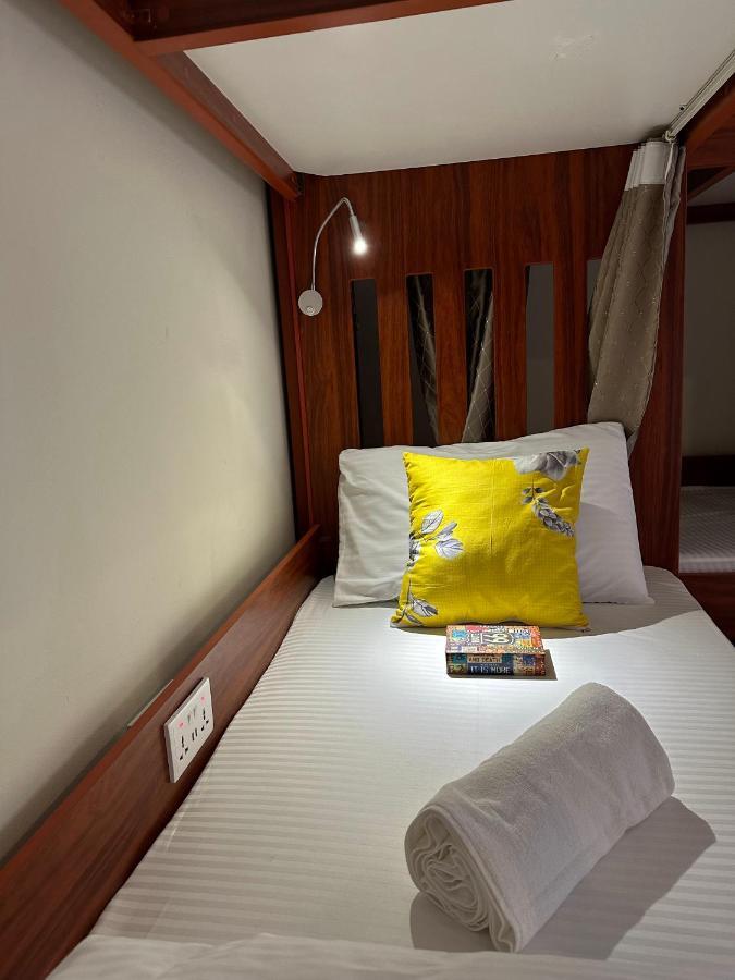 A Pousada Business Backpackers Jbr Dubai Exterior foto