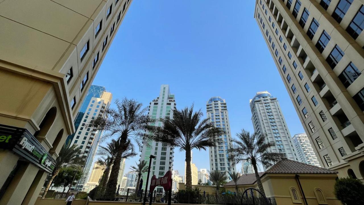 A Pousada Business Backpackers Jbr Dubai Exterior foto